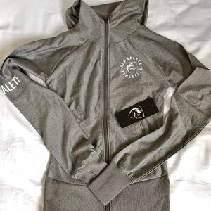 Alphalete Zipped Hoodie